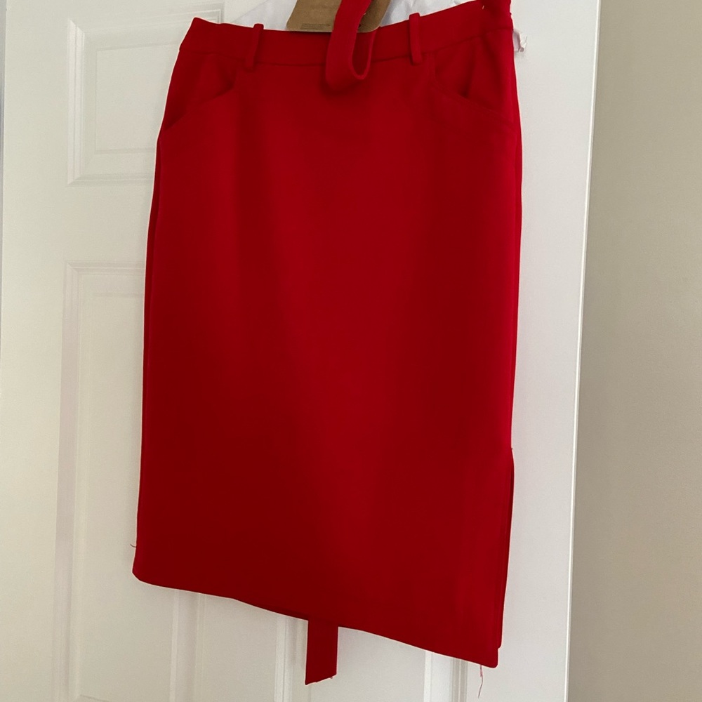 Banana republic red skirt with belt worn once size 6